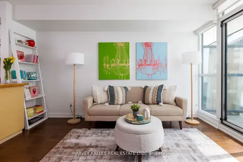 600 Fleet Street Toronto ON M5V 1B7