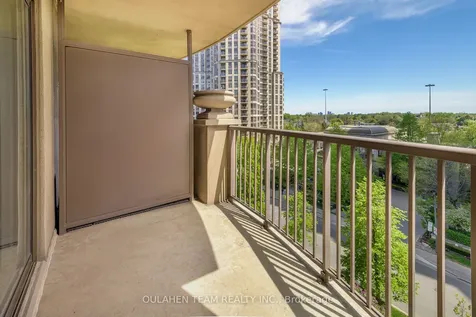 55 Harrison Garden Boulevard Toronto ON M2N 7G3