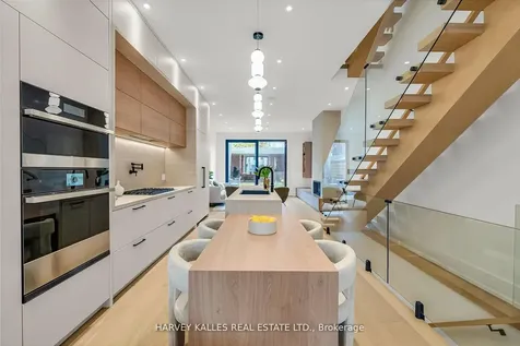 192 Woburn Avenue Toronto ON M5M 1K7