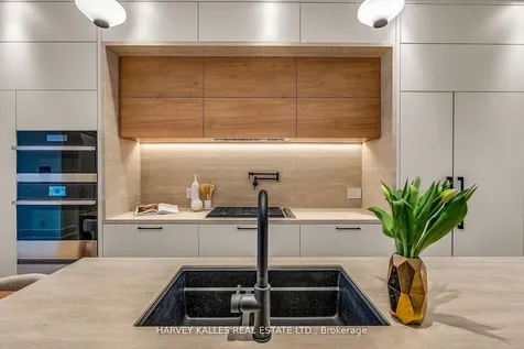 192 Woburn Avenue Toronto ON M5M 1K7