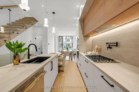 192 Woburn Avenue Toronto ON M5M 1K7