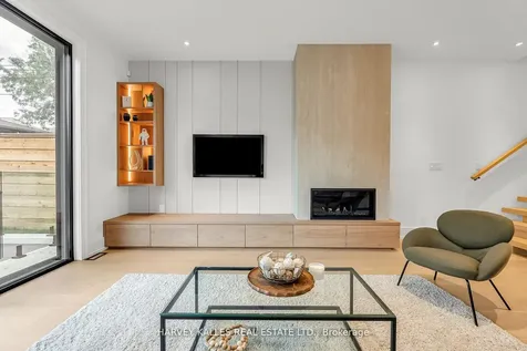 192 Woburn Avenue Toronto ON M5M 1K7