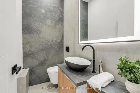192 Woburn Avenue Toronto ON M5M 1K7