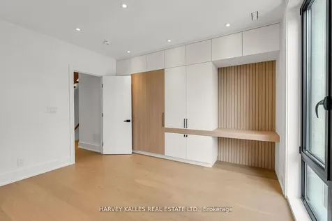 192 Woburn Avenue Toronto ON M5M 1K7