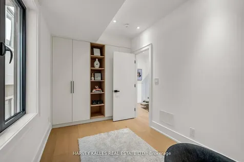 192 Woburn Avenue Toronto ON M5M 1K7