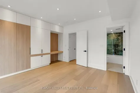 192 Woburn Avenue Toronto ON M5M 1K7