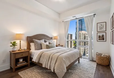 25 Broadway Avenue Toronto ON M4P 1T7