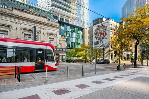 224 King Street W Toronto ON M5H 0A6