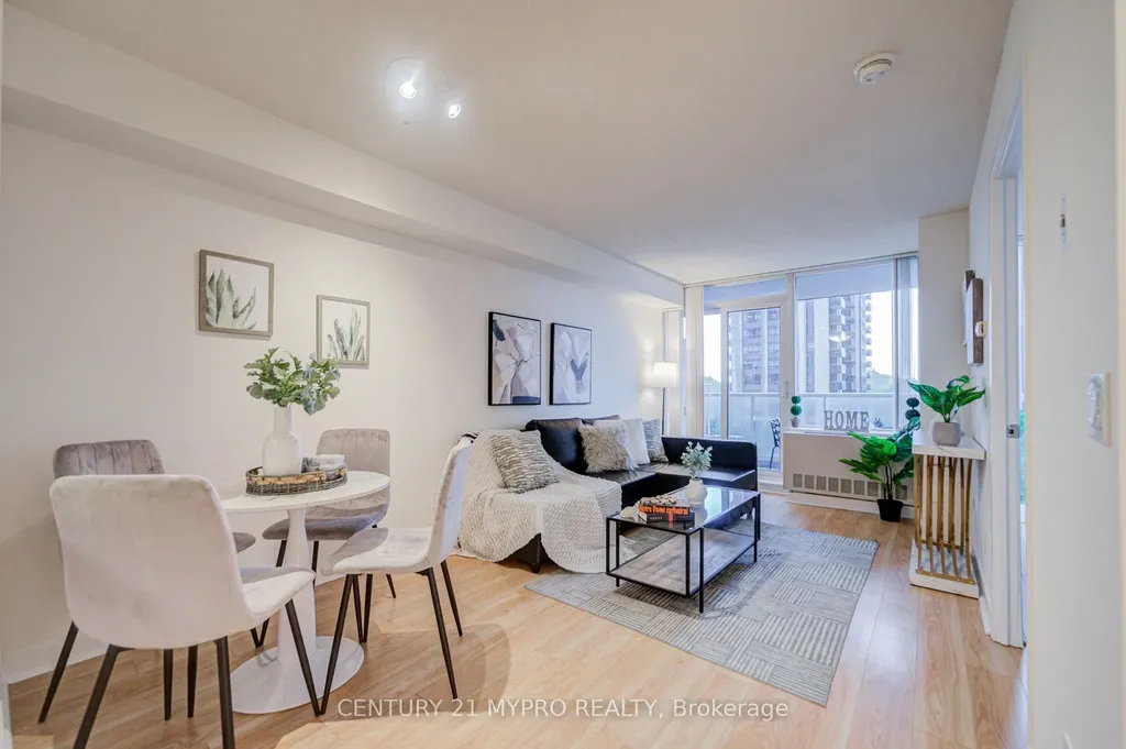 4968 Yonge Street Toronto ON M2N 5N7