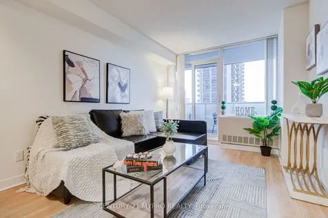 4968 Yonge Street Toronto ON M2N 5N7