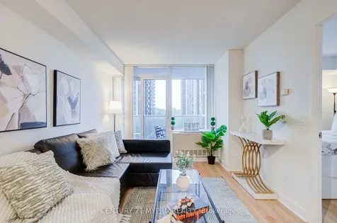 4968 Yonge Street Toronto ON M2N 5N7
