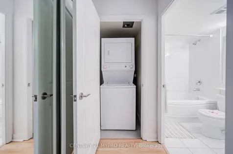 4968 Yonge Street Toronto ON M2N 5N7