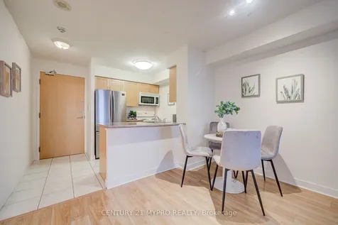 4968 Yonge Street Toronto ON M2N 5N7