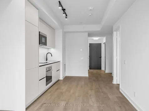 108 Peter Street Toronto ON M5V 0W2