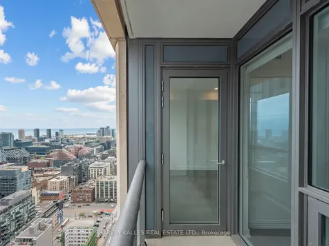 108 Peter Street Toronto ON M5V 0W2