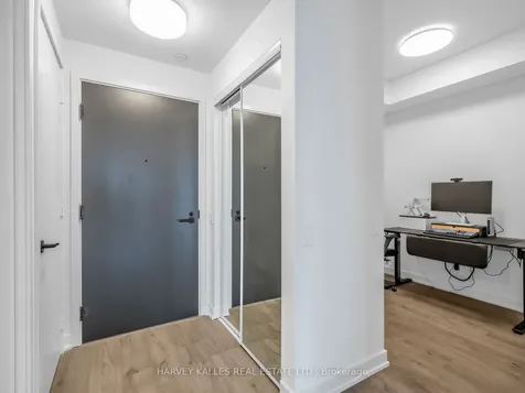 108 Peter Street Toronto ON M5V 0W2