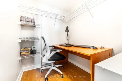 16 Harrison Garden Boulevard Toronto ON M2N 7J6