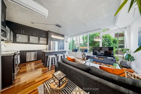 50 Camden Street Toronto ON M5V 3N1