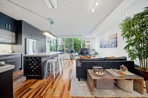 50 Camden Street Toronto ON M5V 3N1