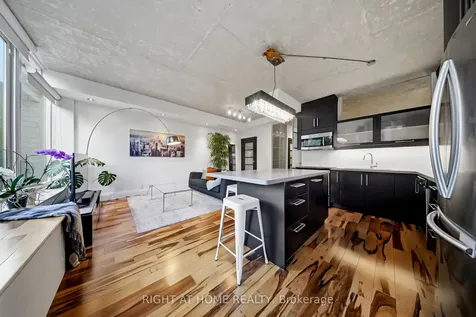 50 Camden Street Toronto ON M5V 3N1