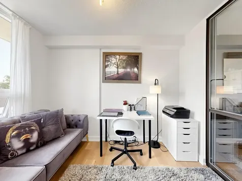 100 Canyon Avenue Toronto ON M3H 5T9