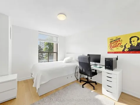 100 Canyon Avenue Toronto ON M3H 5T9
