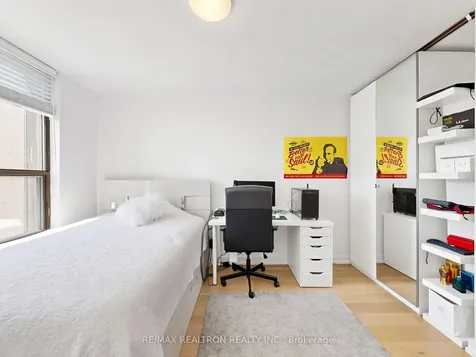 100 Canyon Avenue Toronto ON M3H 5T9