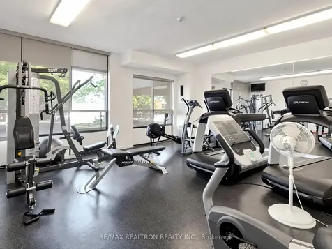 100 Canyon Avenue Toronto ON M3H 5T9