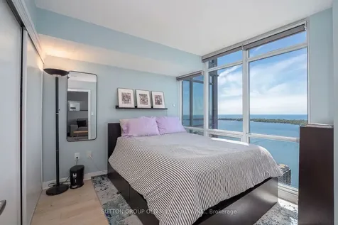 11 Brunel Court Toronto ON M5V 3Y3