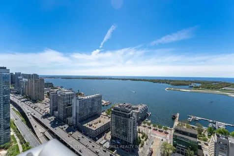 11 Brunel Court Toronto ON M5V 3Y3