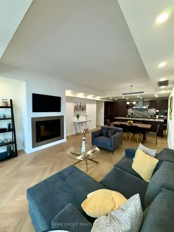 180 University Avenue Toronto ON M5H 0A2