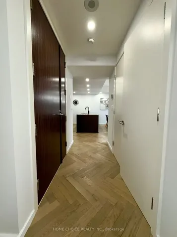 180 University Avenue Toronto ON M5H 0A2