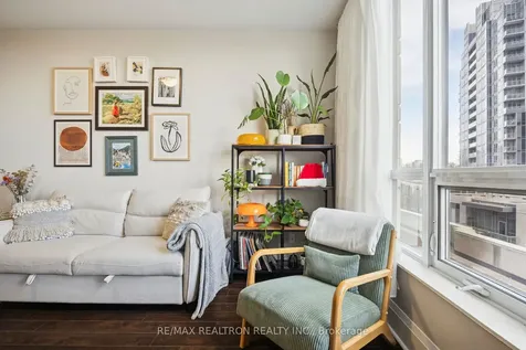 100 Harrison Garden Boulevard Toronto ON M2N 0C2