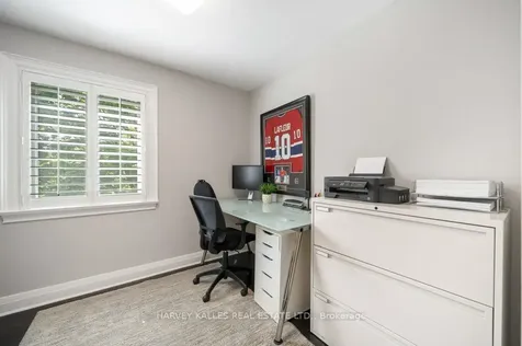 63 Westgate Boulevard Toronto ON M3H 1P1