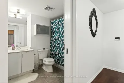 209 Fort York Boulevard Toronto ON M5V 4A1