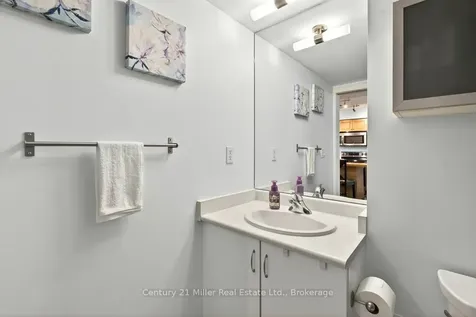 209 Fort York Boulevard Toronto ON M5V 4A1