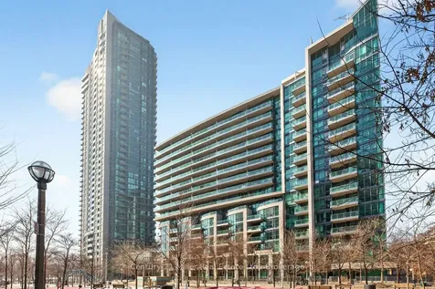 209 Fort York Boulevard Toronto ON M5V 4A1