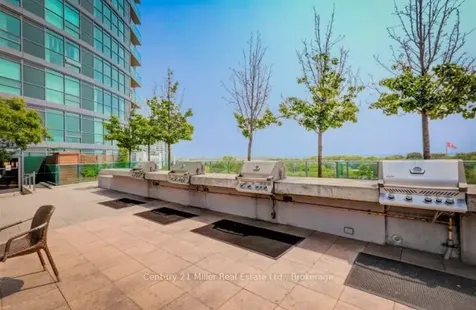 209 Fort York Boulevard Toronto ON M5V 4A1