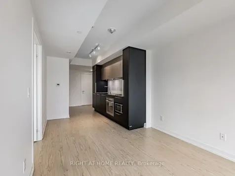 85 Wood Street Toronto ON M4Y 0E8