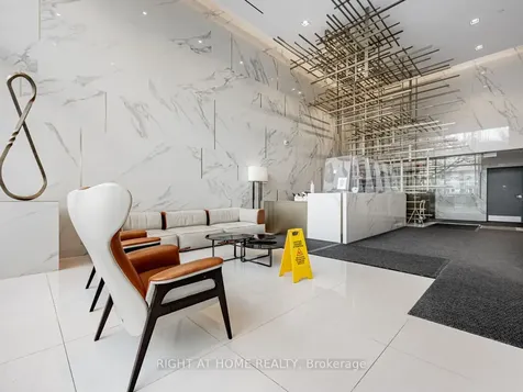 85 Wood Street Toronto ON M4Y 0E8