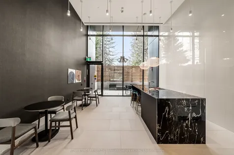 1414 Bayview Avenue Toronto ON M4G 0E2