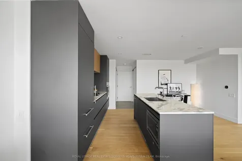 1414 Bayview Avenue Toronto ON M4G 0E2