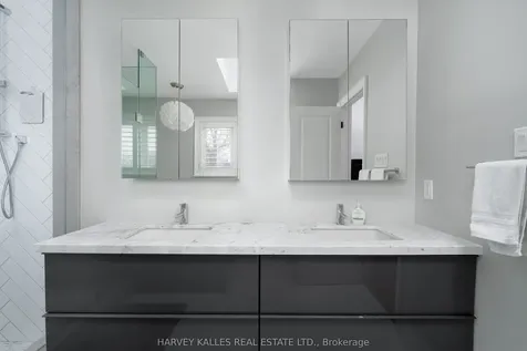 57 Burncrest Drive Toronto ON M5M 2Z4