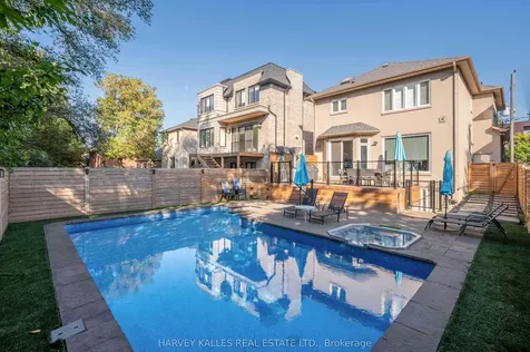 57 Burncrest Drive Toronto ON M5M 2Z4