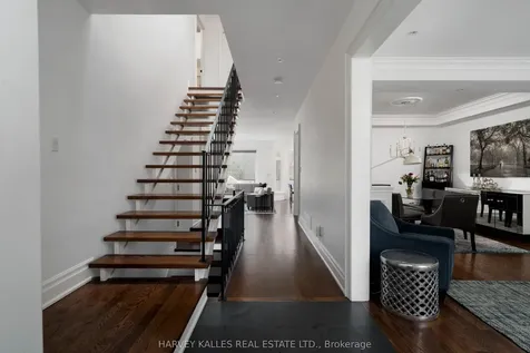 57 Burncrest Drive Toronto ON M5M 2Z4