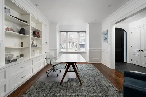 57 Burncrest Drive Toronto ON M5M 2Z4