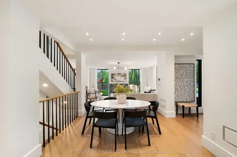 186 Humewood Drive Toronto ON M6C 2W9