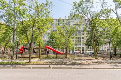 222 The Esplanade N/a Toronto ON M5A 4M8