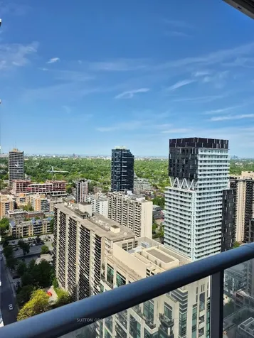 99 Broadway Avenue Toronto ON M4P 0E3