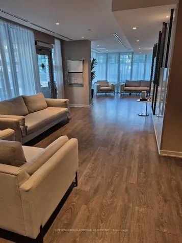 99 Broadway Avenue Toronto ON M4P 0E3